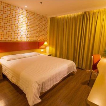 Home Inn Guangzhou Zhujiang New City エクステリア 写真